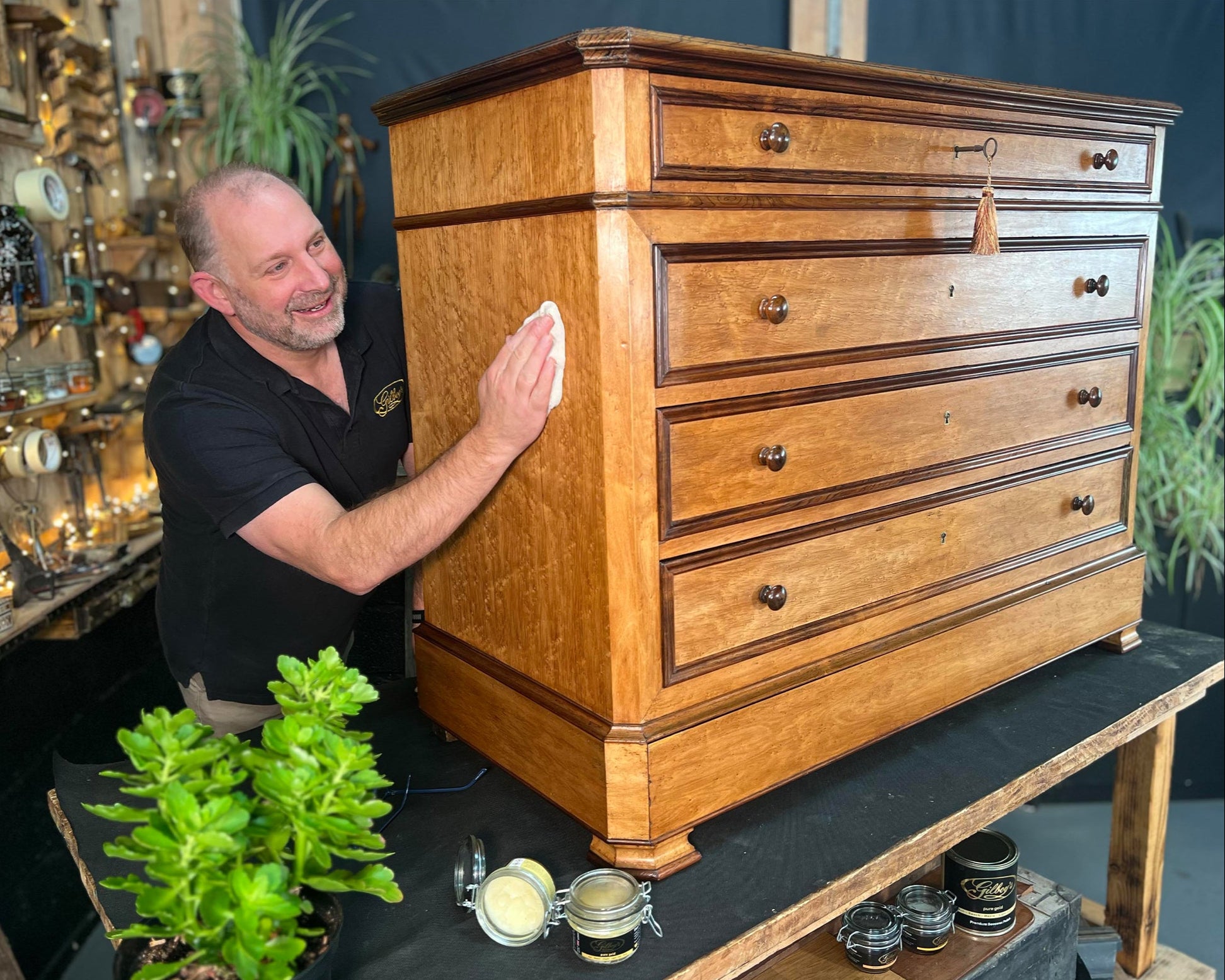 Gilboys Pure Gold Beeswax Polish buffing in action